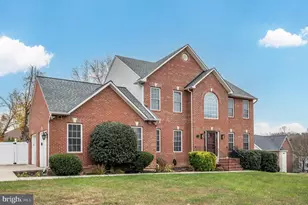 6910 Governors Grant Ln, Fredericksburg, VA 22407 - Photo 2