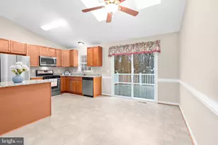 10421 Chesterwood Dr, Spotsylvania, VA 22553 - Photo 12