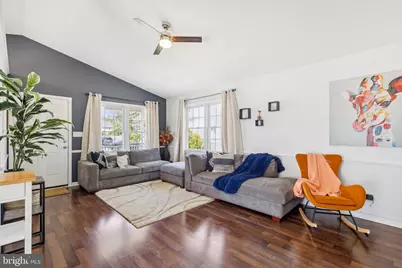 200 Powell Street, Fredericksburg, VA 22408 - Photo 2