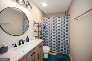 11514 Woodland View Dr, Fredericksburg, VA 22407 - Photo 18