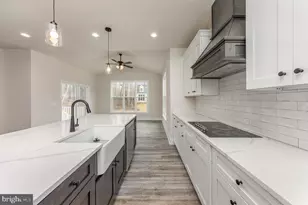 15206 Lost Horizon Ln, Fredericksburg, VA 22407 - Photo 24