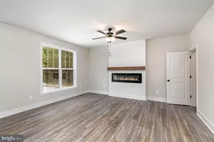 3049 Patriot Ln, Fredericksburg, VA 22408 - Photo 24