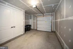 9403 Pacific Elm St, Fredericksburg, VA 22407 - Photo 8