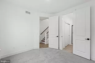 9407 Pacific Elm St, Fredericksburg, VA 22407 - Photo 6