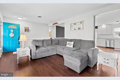 204 Redwood, Fredericksburg, VA 22408 - Photo 6