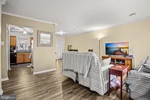 10400 Hillside Ln, Fredericksburg, VA 22408 - Photo 18