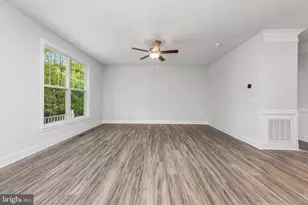 12017 N Dickinson Dr, Fredericksburg, VA 22407 - Photo 4