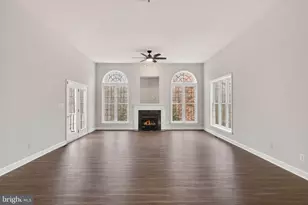 13031 Dahlia Ln, Fredericksburg, VA 22407 - Photo 6