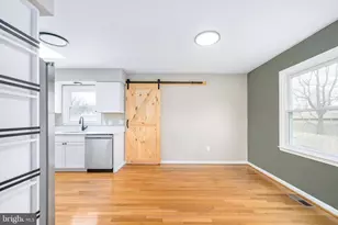 11200 Trisler Dr, Fredericksburg, VA 22407 - Photo 12