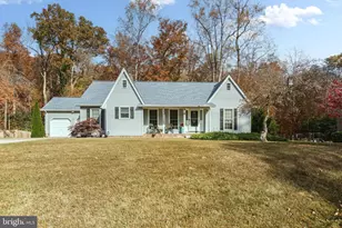 7 Hammond Ln, Fredericksburg, VA 22407 - Photo 2