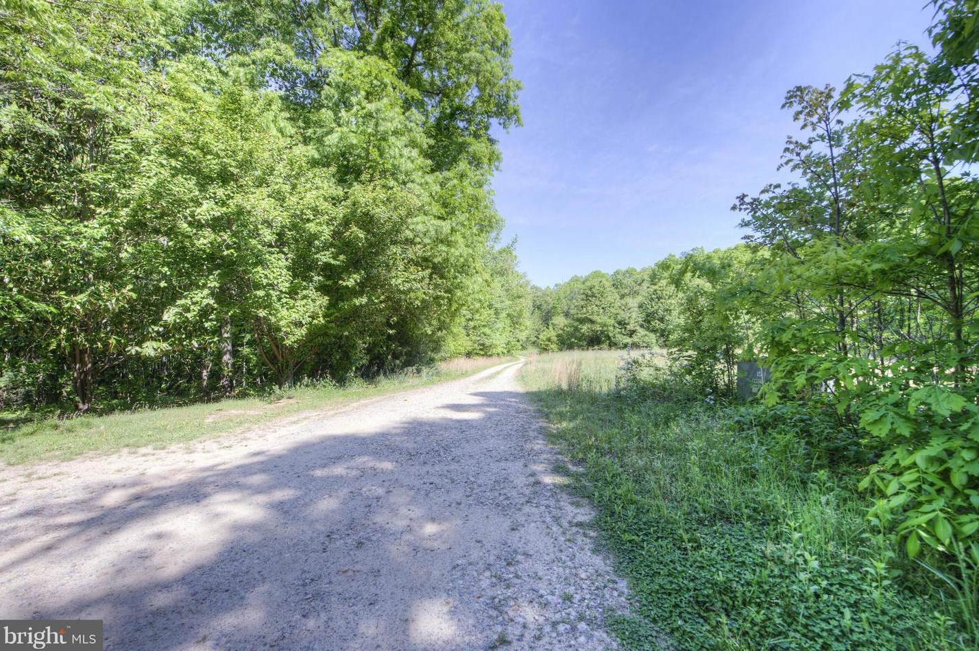 5701 Partlow Rd, Partlow, VA 22534