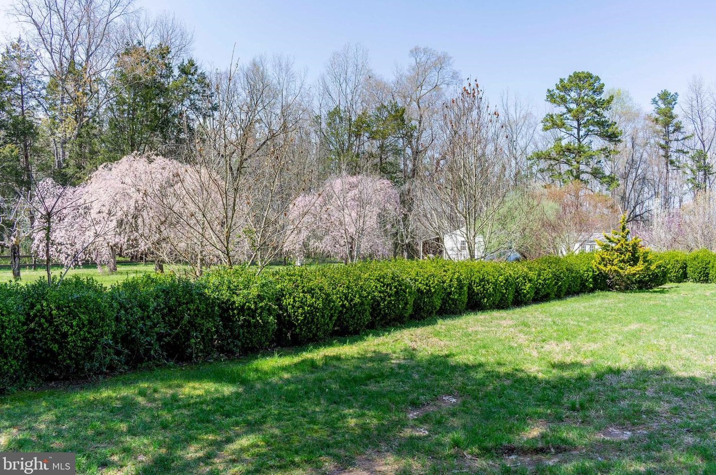 9841 Fairview Rd, Partlow, VA 22534