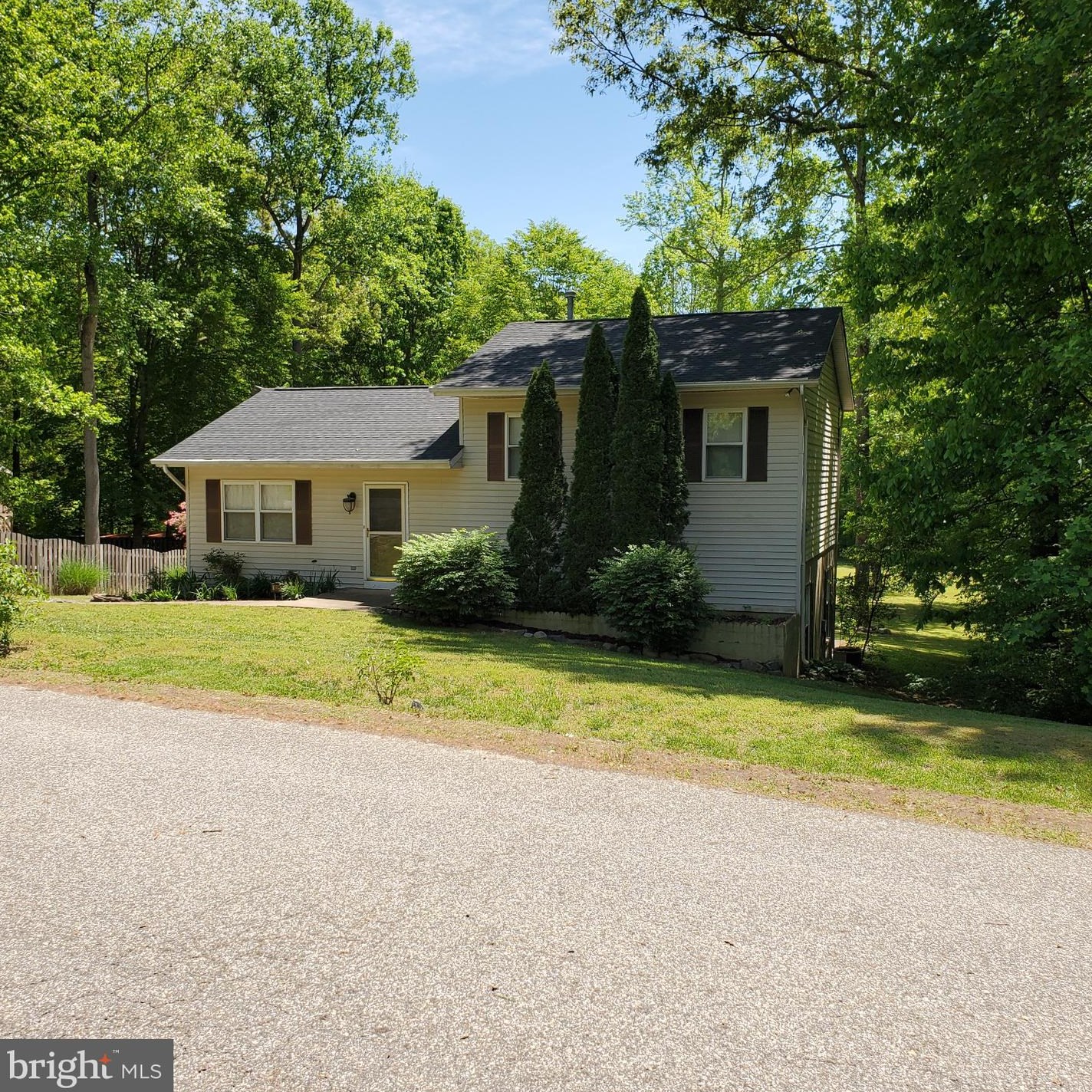 10309 Meadowlark Ln, Spotsylvania, VA 22553