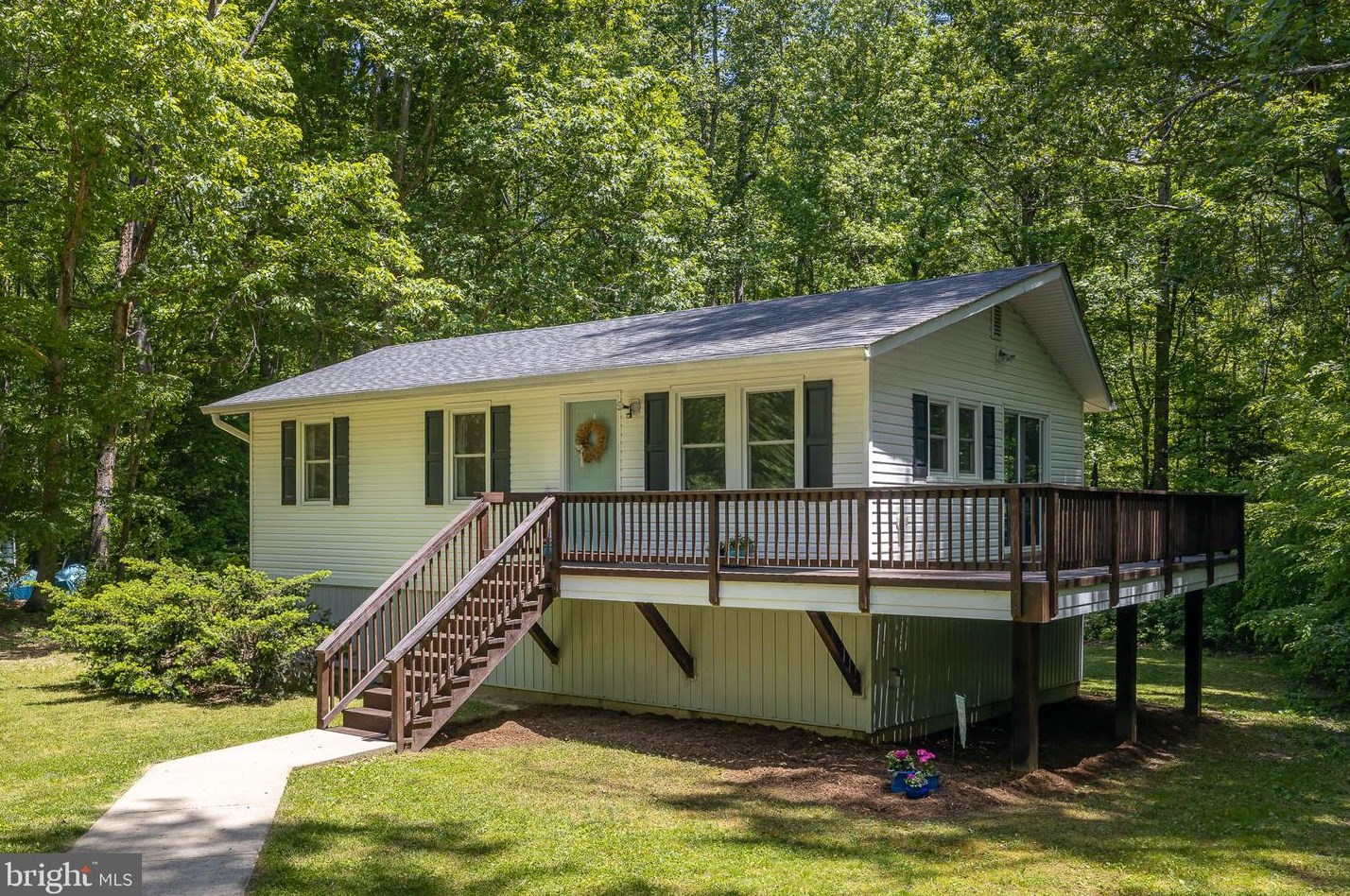 8605 Seays Rd, Spotsylvania, VA 22551