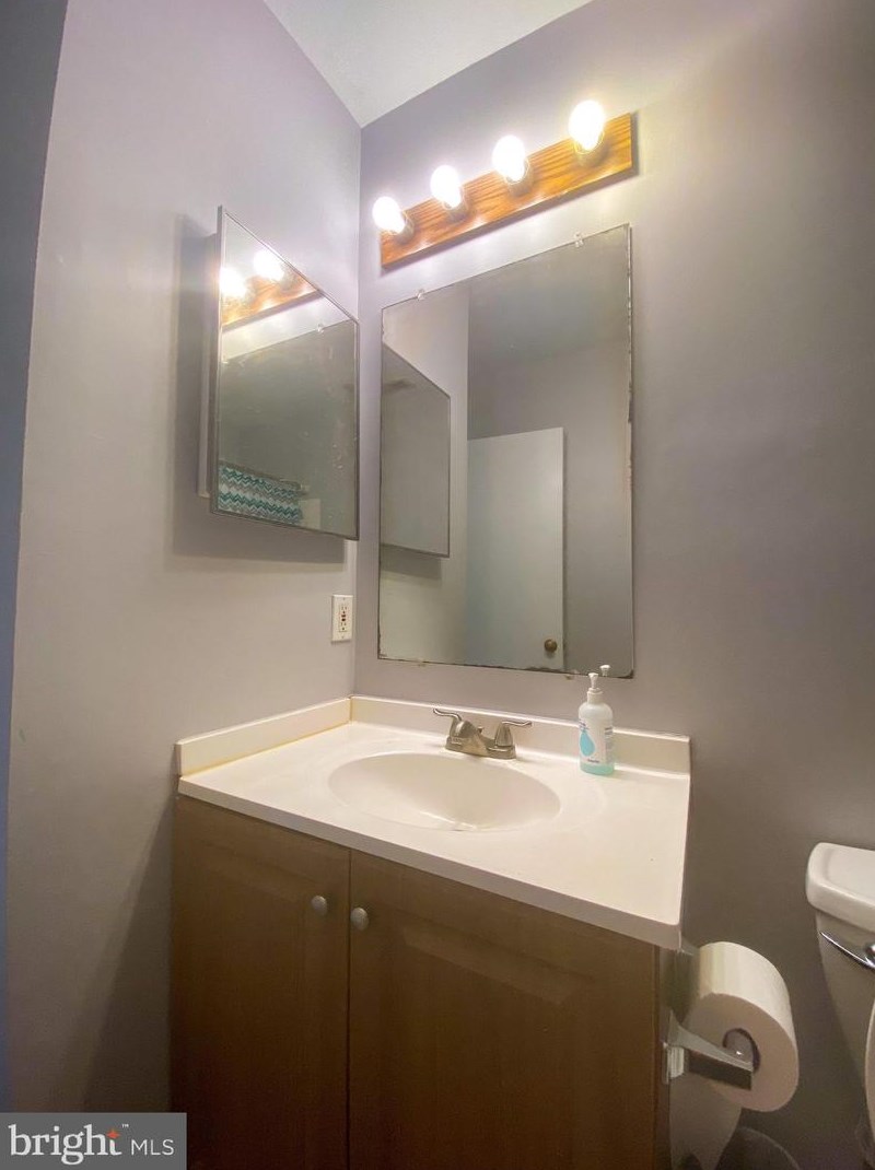 110 Westminster Ln, Stafford, VA 22556-4569