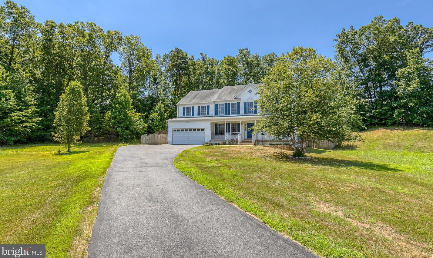 5 Sunrise Valley Ct, Stafford, VA 22554-8211