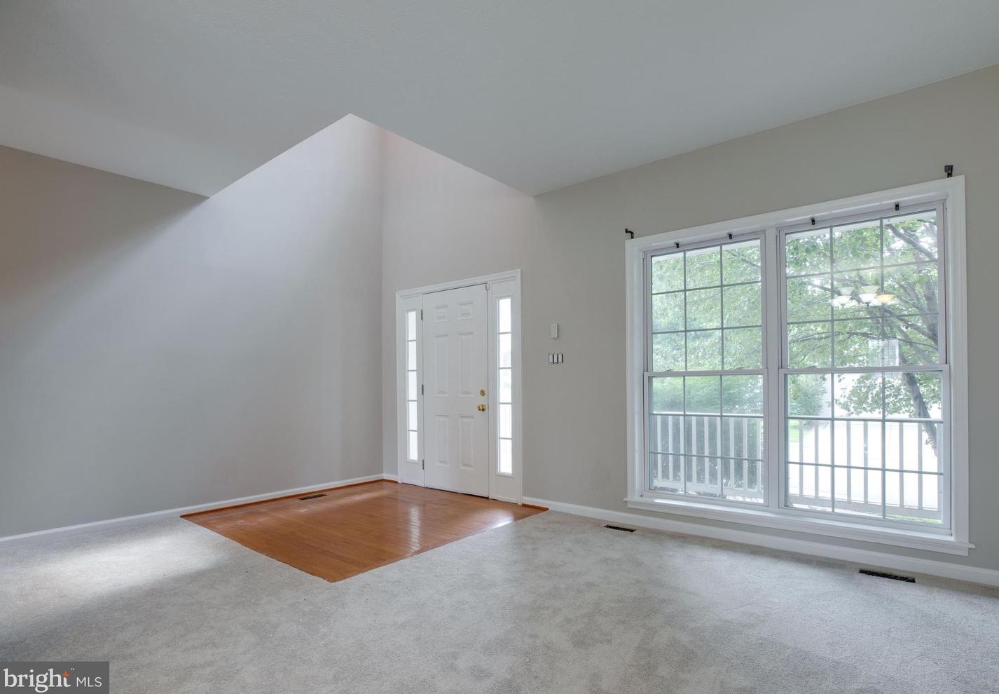 28 Glacier Way, Stafford, VA 22554-7753