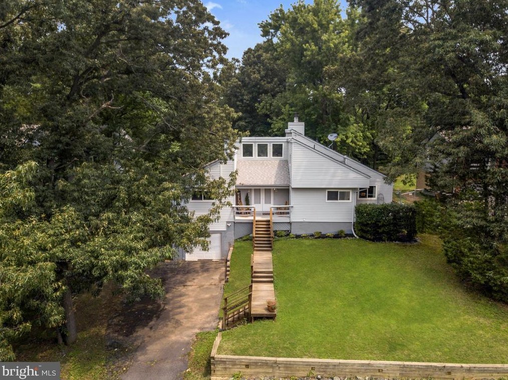 2021 Monitor Dr, Stafford, VA 22554-2317