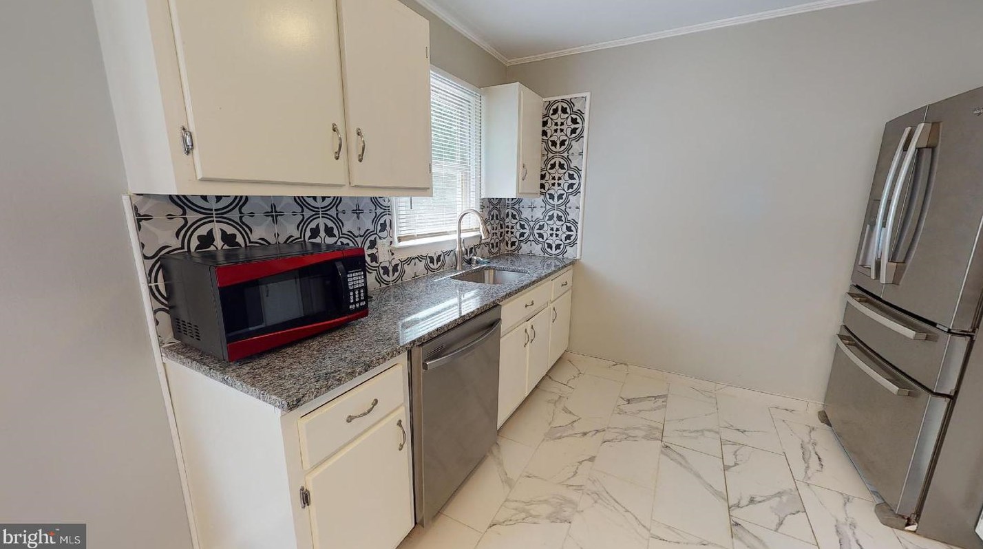 144 Choptank Rd, Stafford, VA 22556-1824