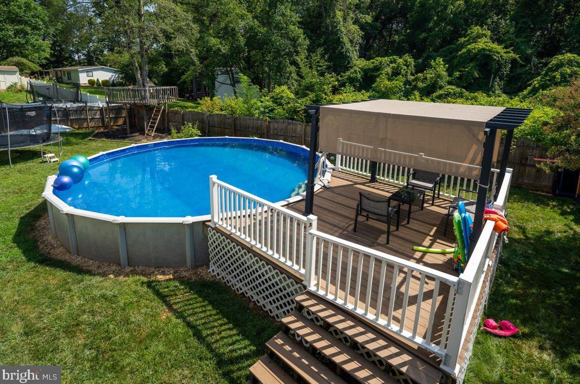 16 Joyce St, Stafford, VA 22556-3737