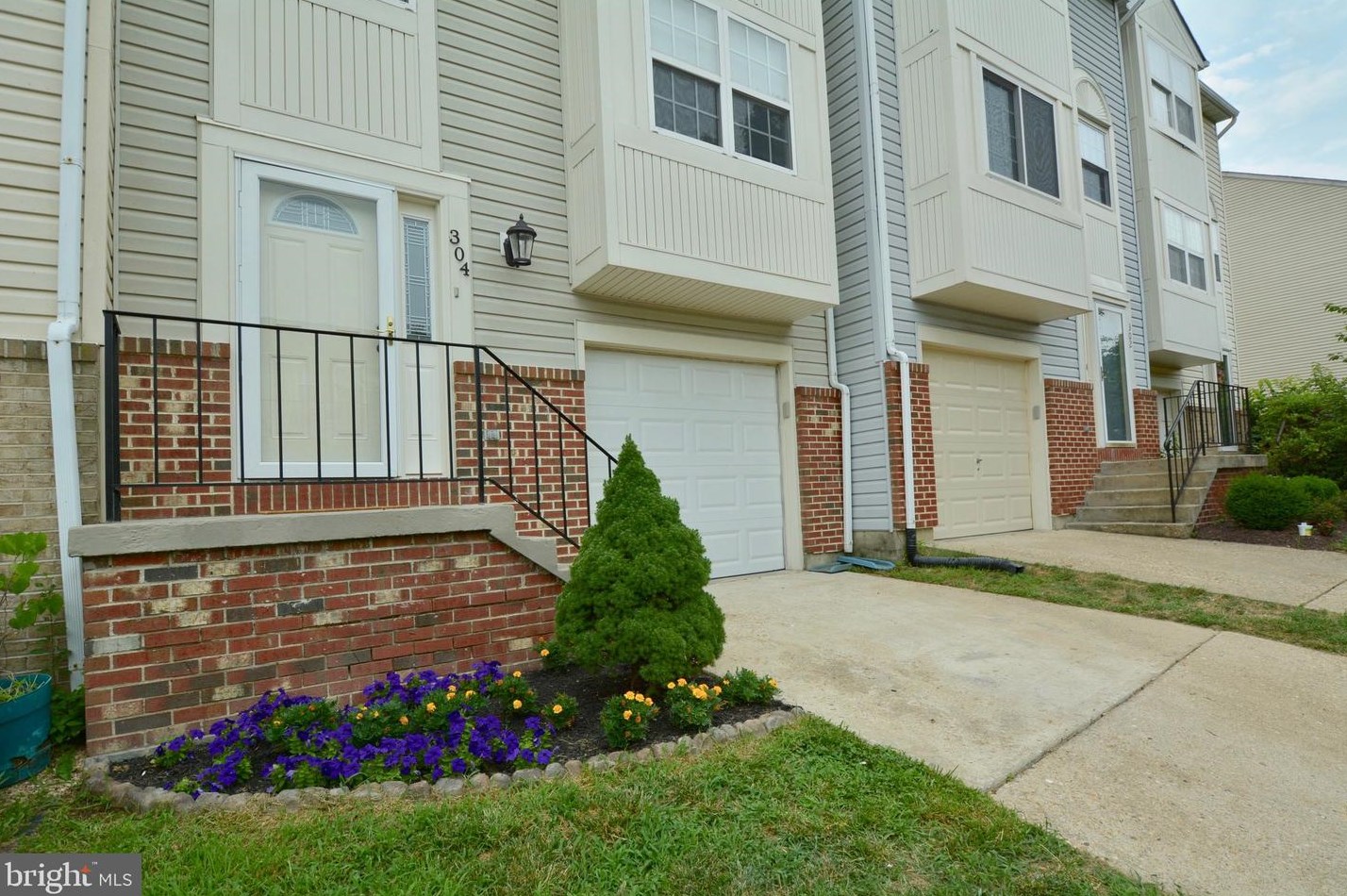 304 Hatchers Run Ct, Stafford, VA 22554-8404