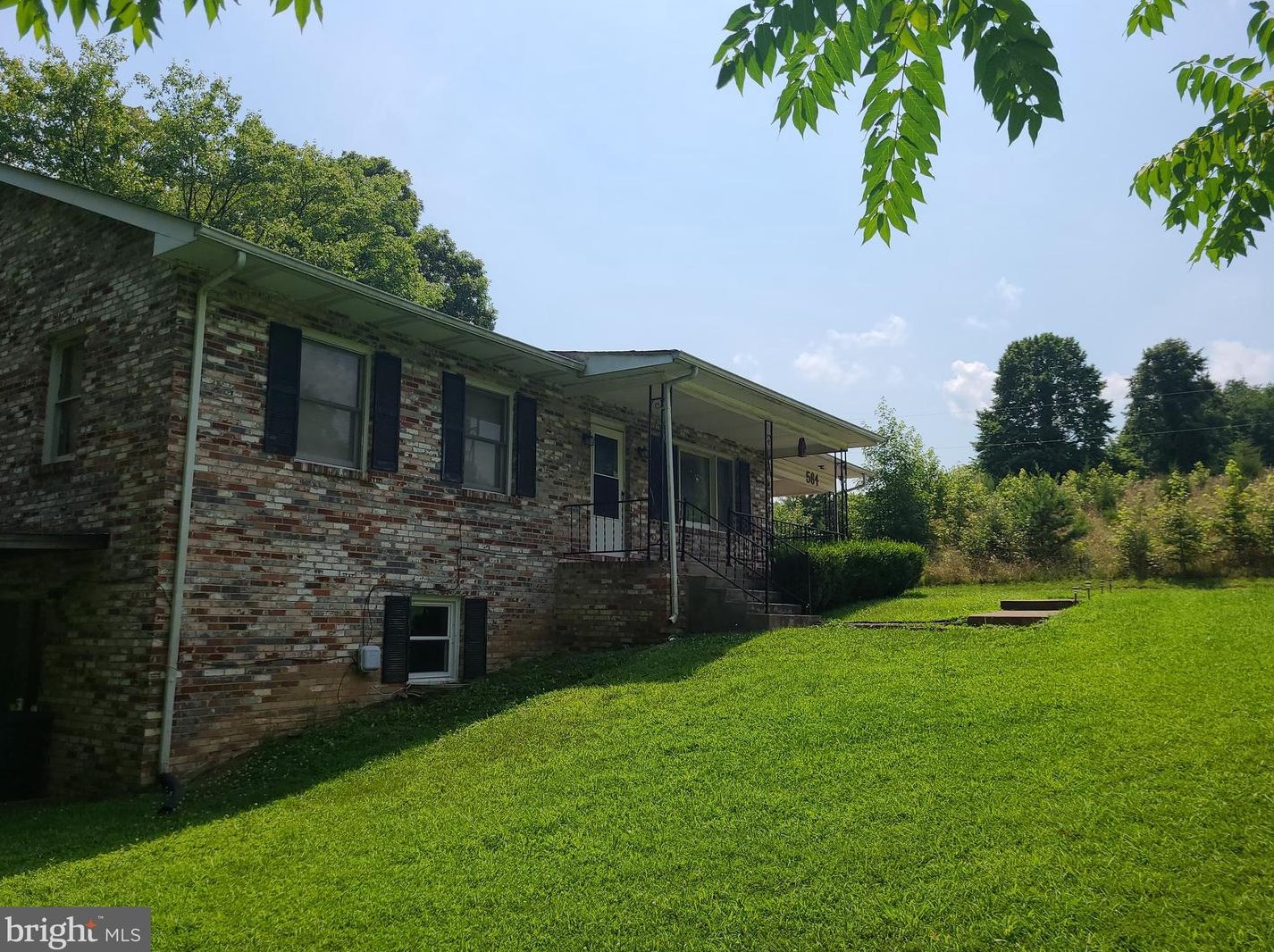 584 Eskimo Hill Rd, Stafford, VA 22554-7314