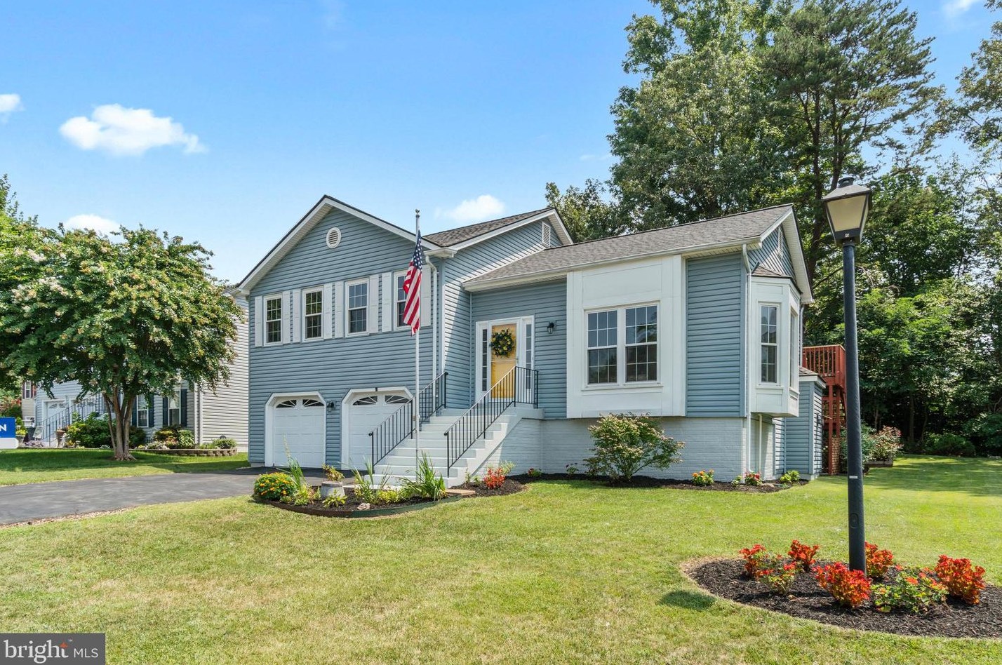 98 Tanterra Dr, Stafford, VA 22556-8007