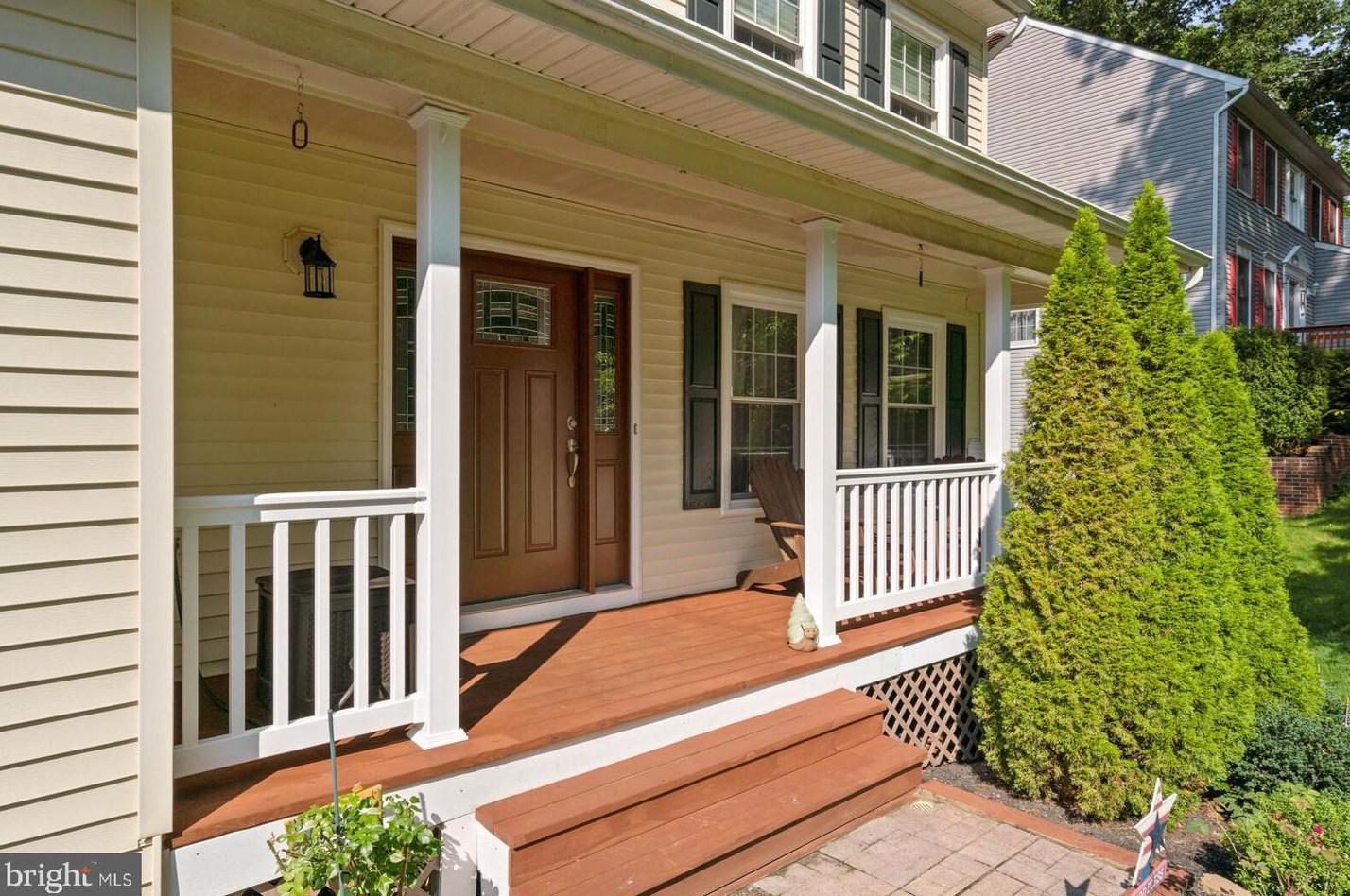 2181 Harpoon Dr, Stafford, VA 22554-2328