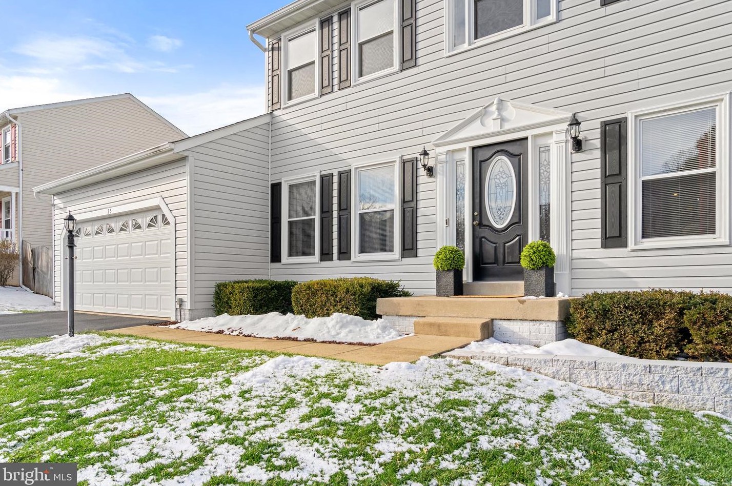 15 Markham Way, Stafford, VA 22556-6559