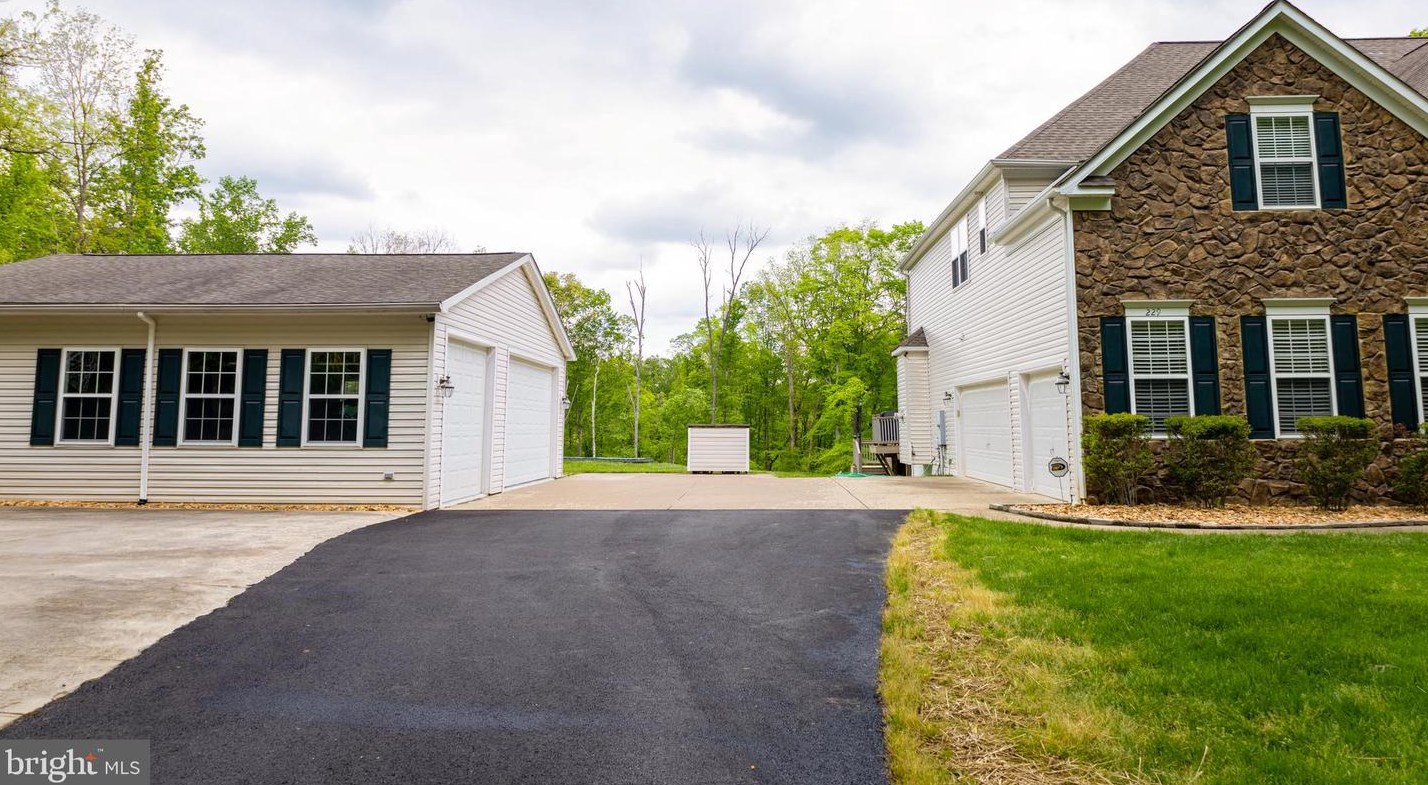 229 Juggins Rd, Stafford, VA 22556-4514