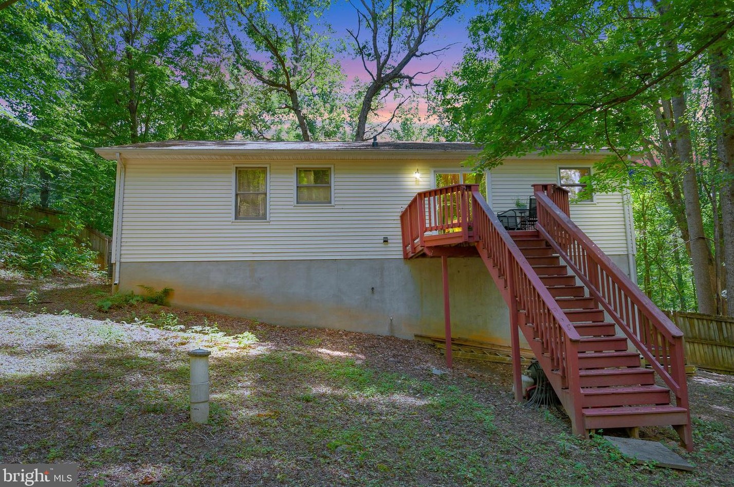 11 Hickory Ln, Stafford, VA 22556-1212