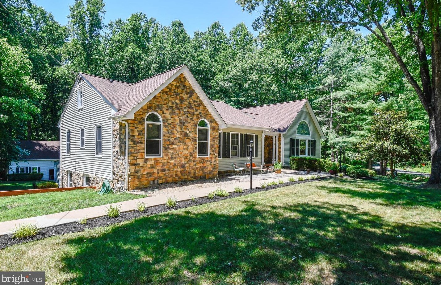 24 Richards Ferry Rd, Fredericksburg, VA 22406