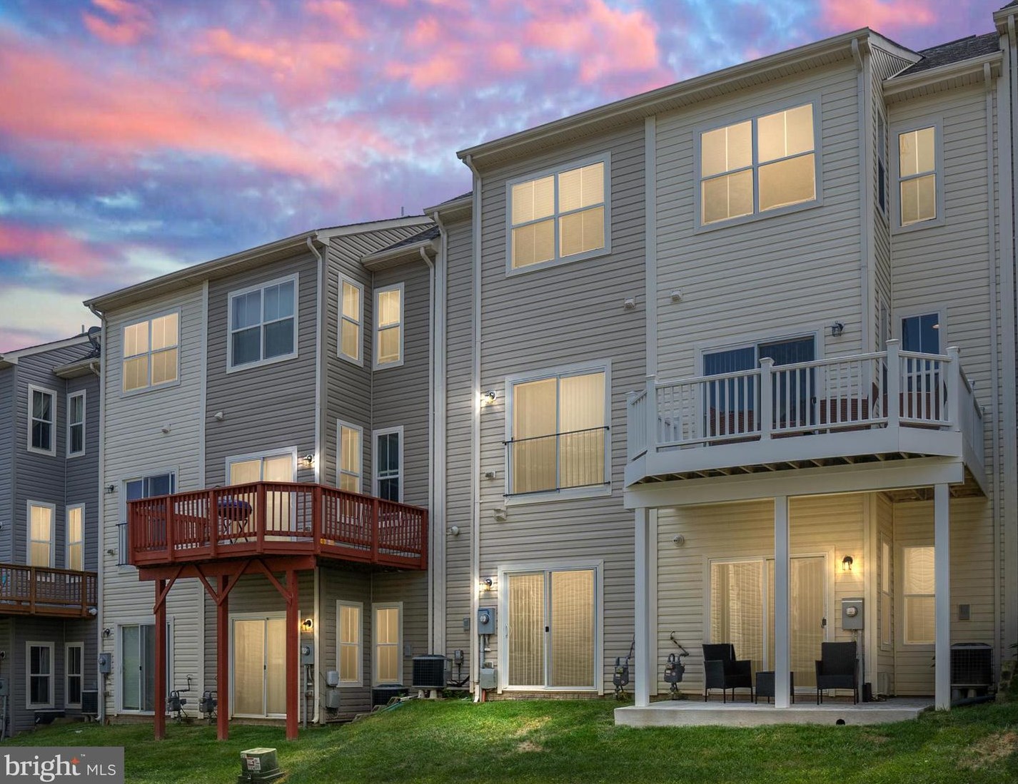207 Shamrock Dr, Stafford, VA 22556-4657