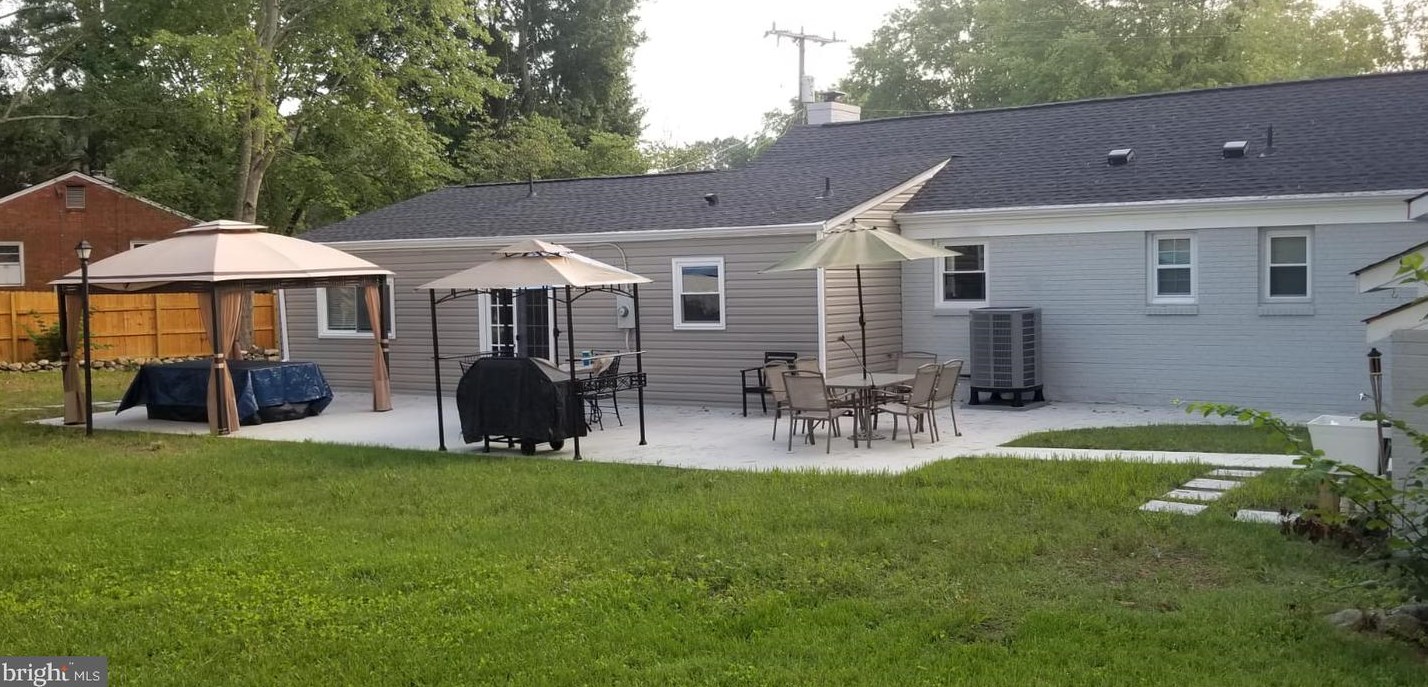 305 High St, Stafford VA  22556-1806 exterior