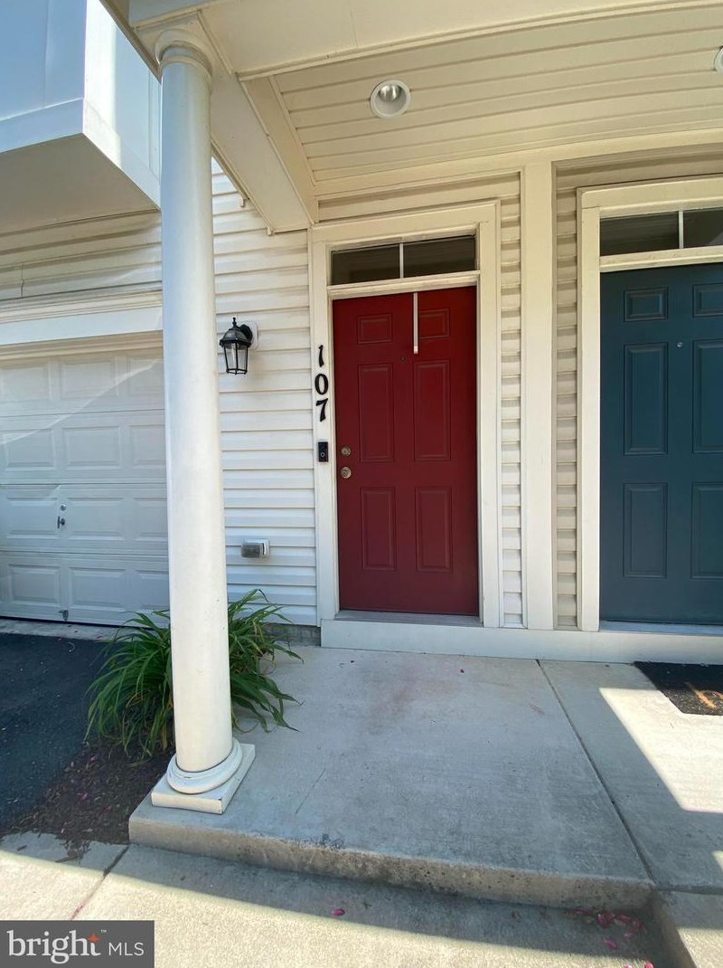 107 Shamrock Dr, Stafford, VA 22556-4658
