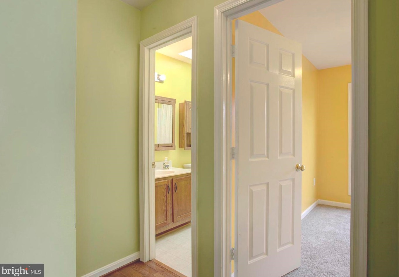 14 Lakeside Dr, Stafford VA 22554-7868 exterior