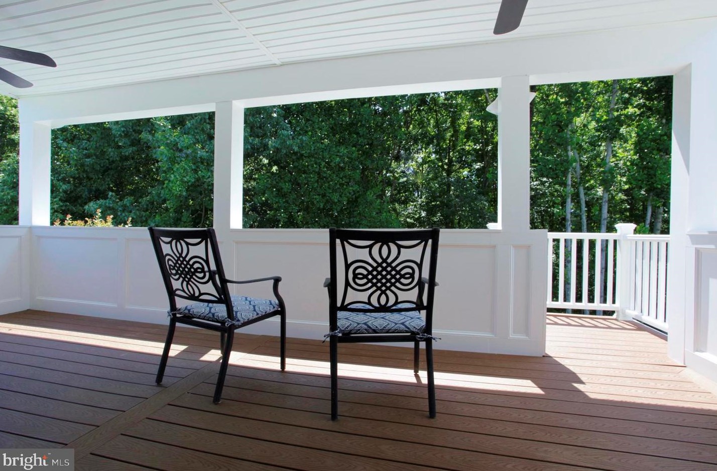 14 Lakeside Dr, Stafford VA 22554-7868 exterior