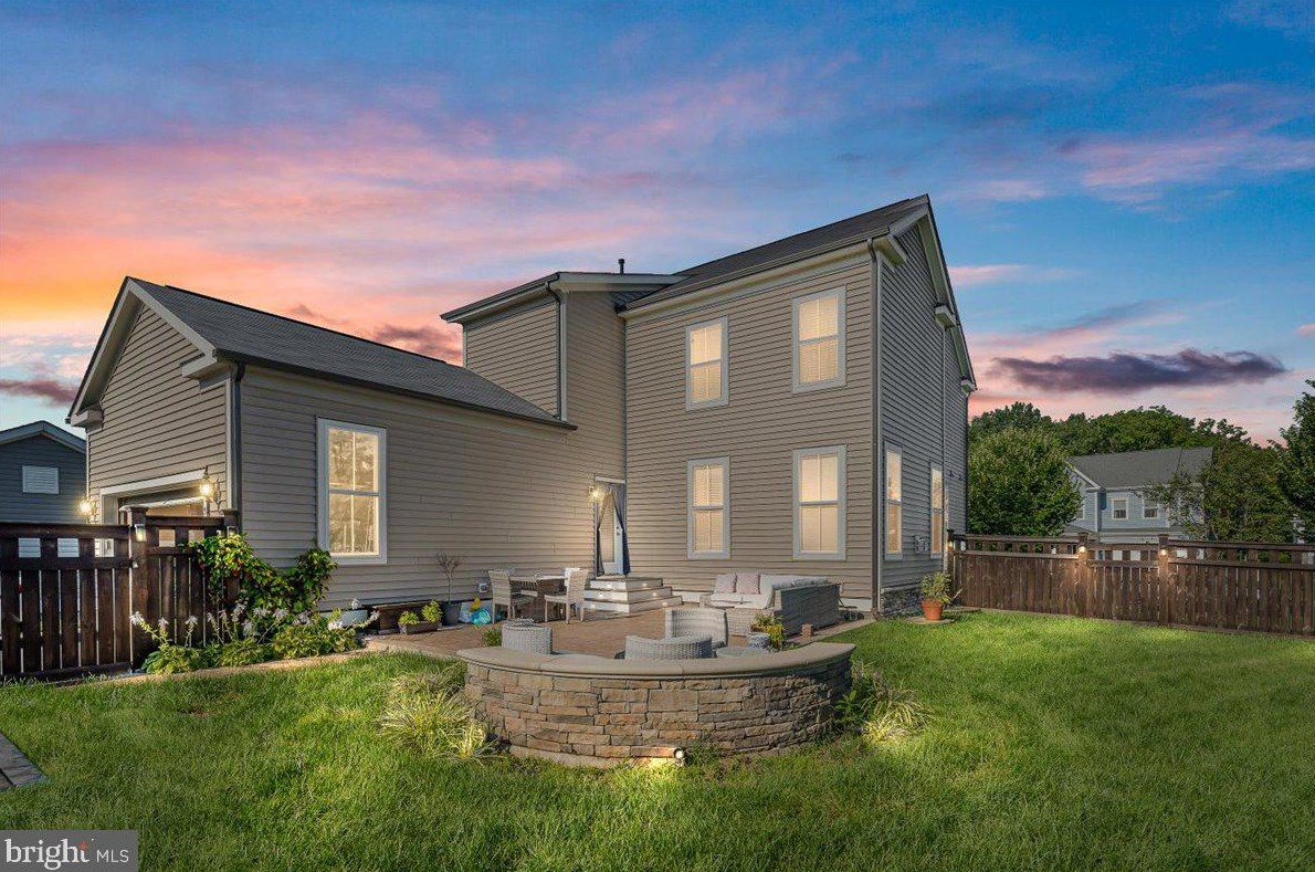 528 Apricot St, Stafford, VA 22554-2555