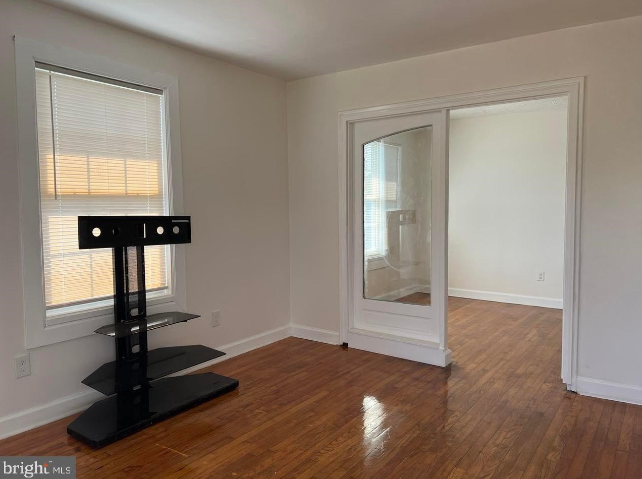 285 Warrenton Rd, Fredericksburg, VA 22405