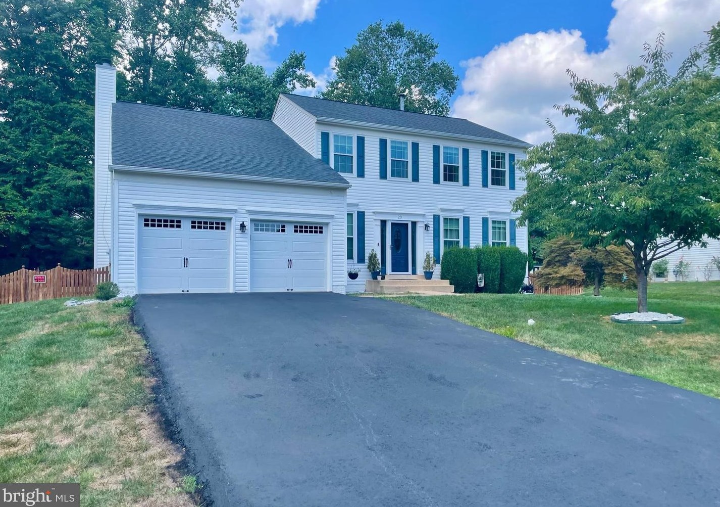 20 Blossom Wood Ct, Stafford, VA 22554