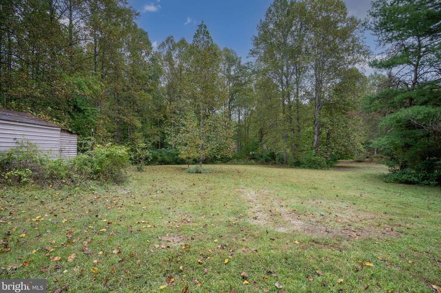 122 Tacketts Mill Rd, Stafford, VA 22556-6115