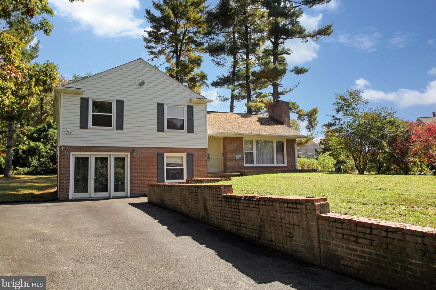 1205 Paul Ln, Fredericksburg, VA 22406