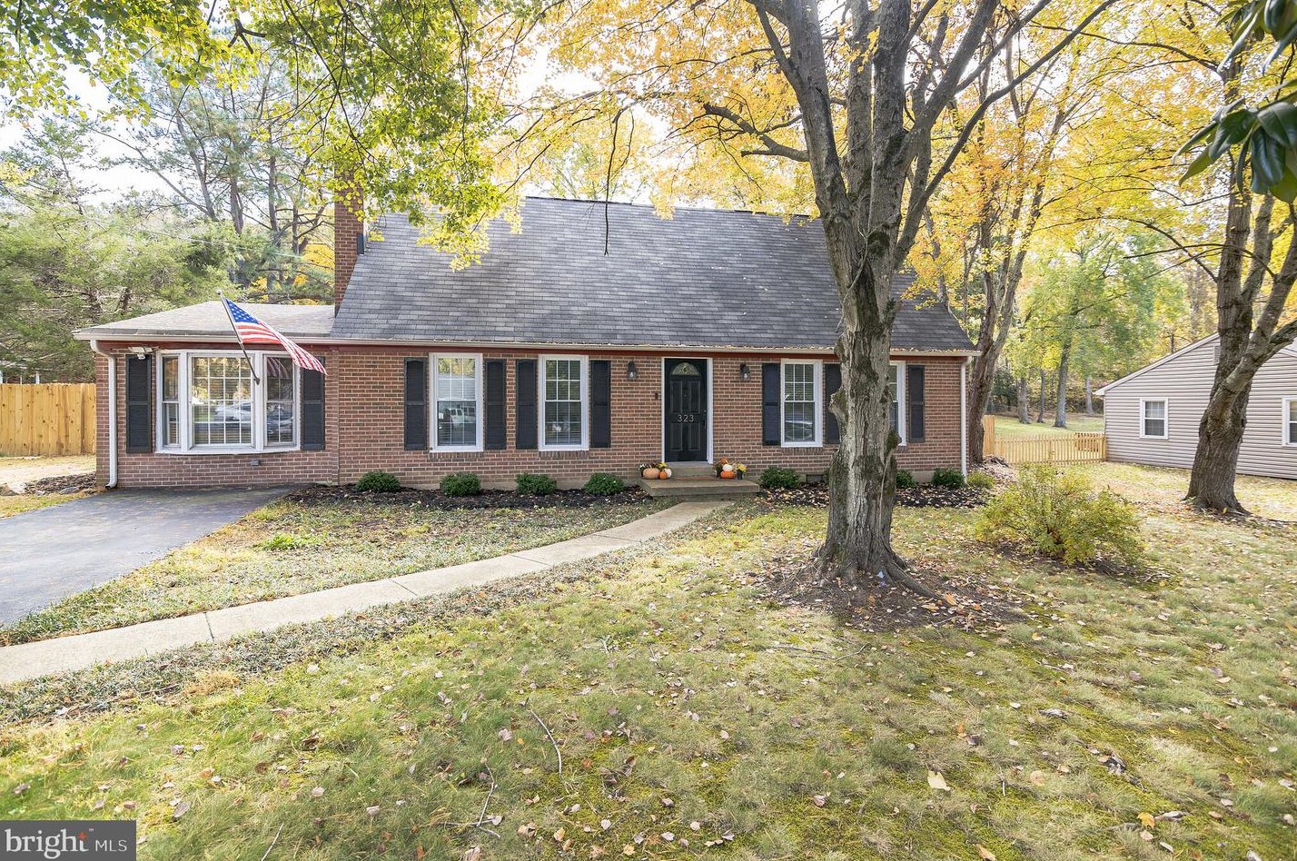 323 High St, Stafford VA  22556-1806 exterior