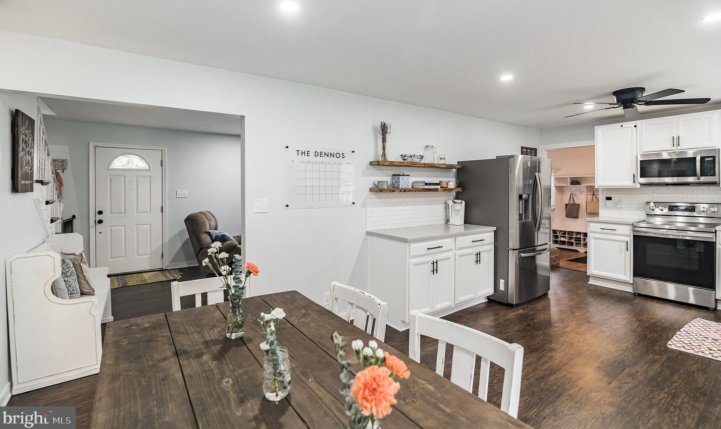 323 High St, Stafford VA  22556-1806 exterior