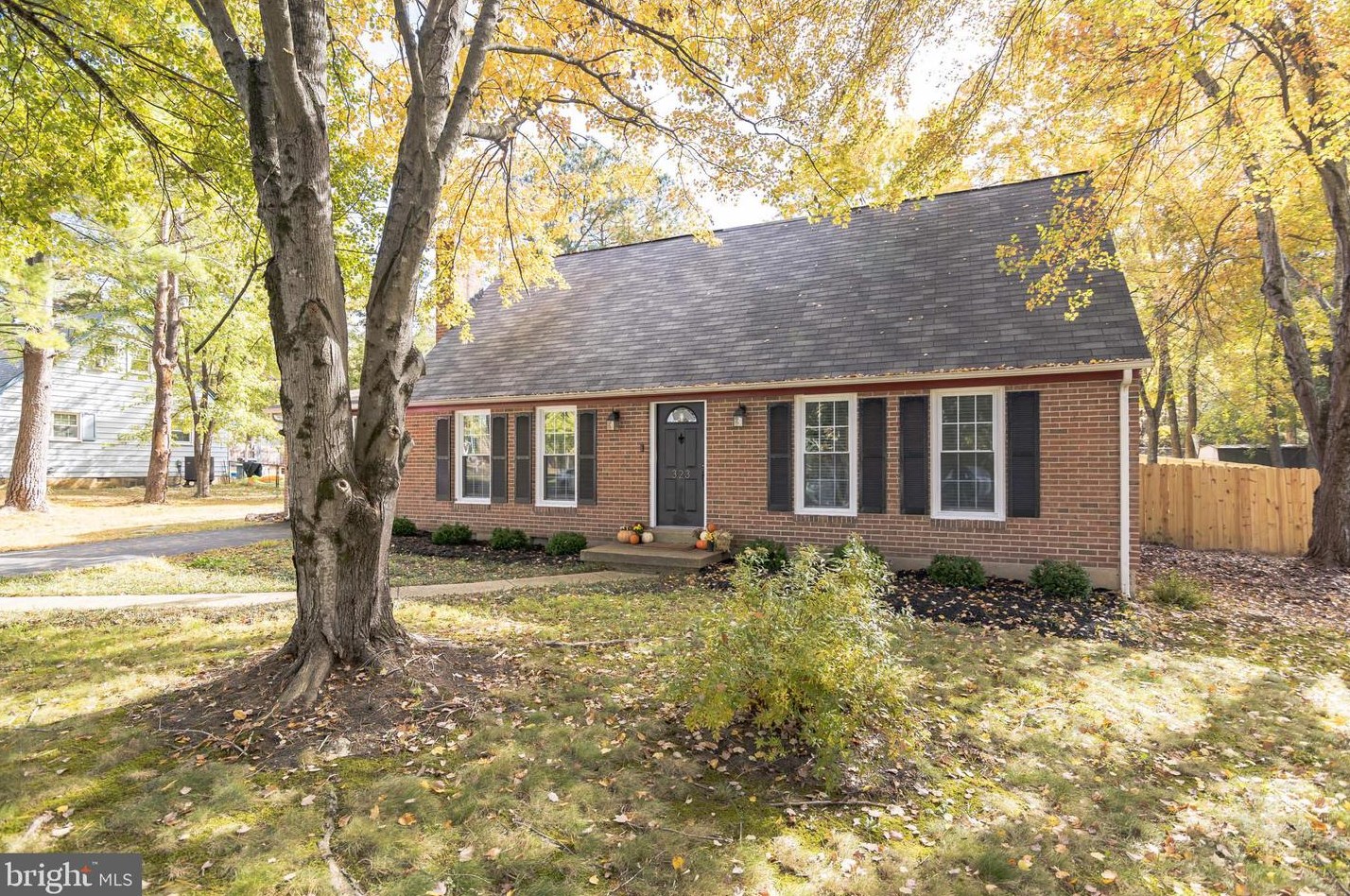 323 High St, Stafford VA  22556-1806 exterior