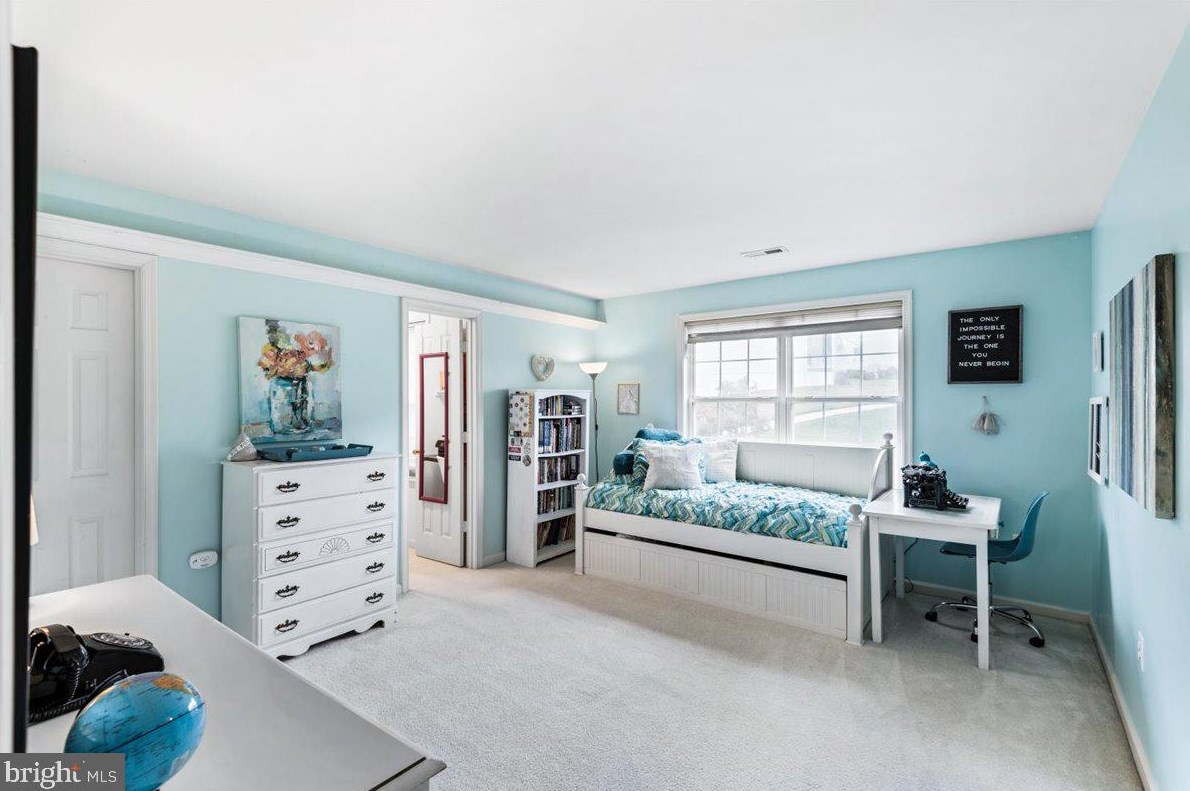 137 Brush Everard Ct, Stafford VA 22554-8807 exterior