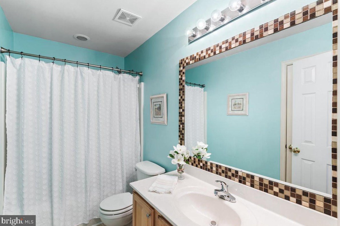 137 Brush Everard Ct, Stafford VA 22554-8807 exterior