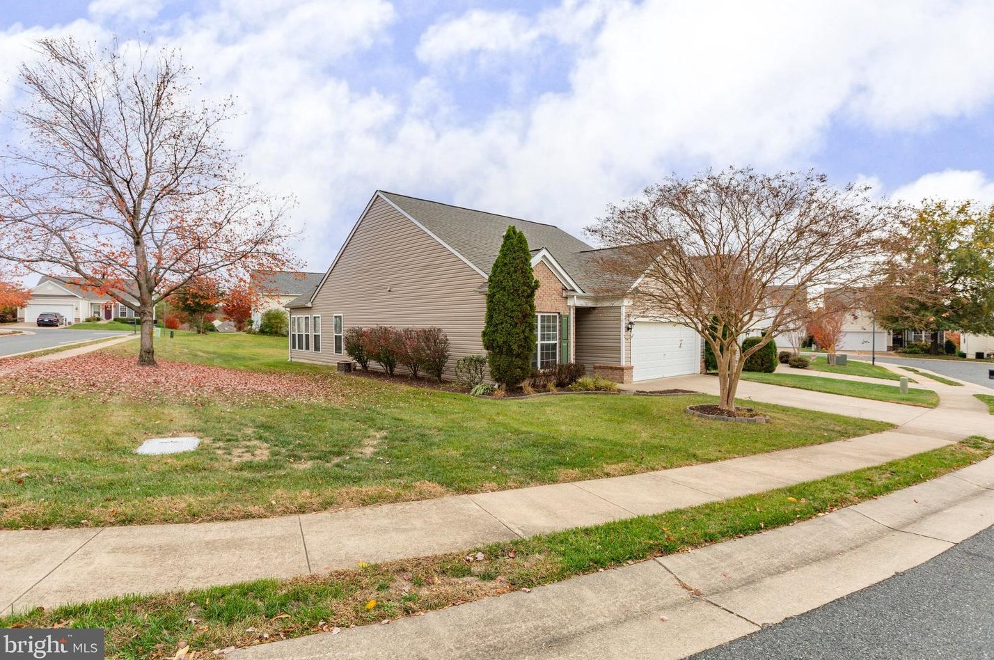 1 Buchanan Dr, Fredericksburg, VA 22406