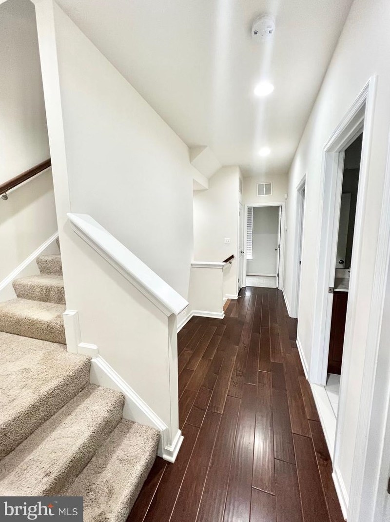 212 Almond Dr, Stafford VA  22554-2530 exterior