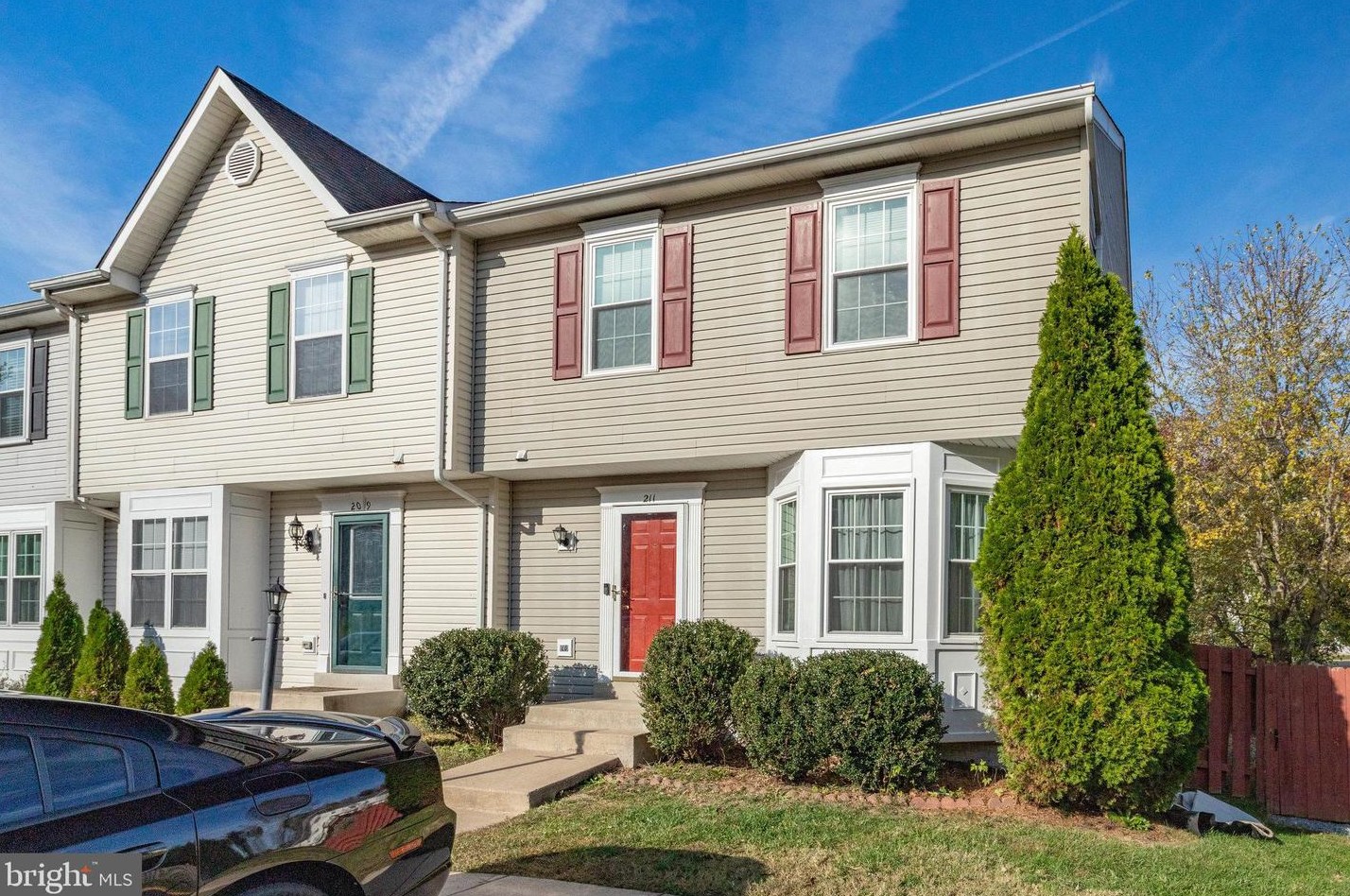 211 Potomac Hills Dr, Stafford, VA 22554